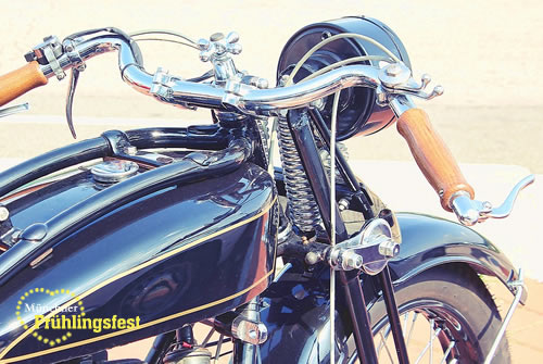 Imposante Technik und Details am Motorrad